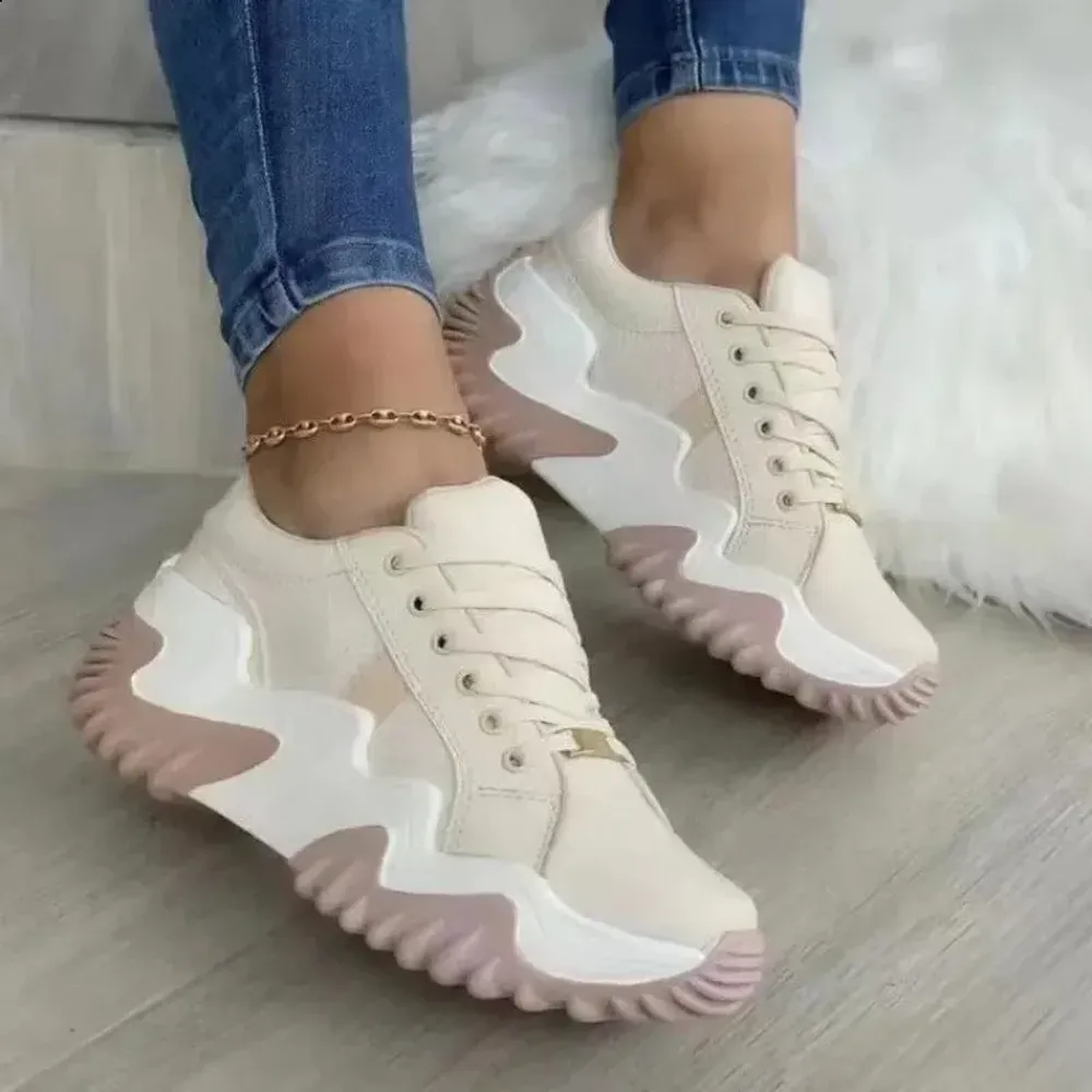 Fashion Tennis High Top Canvas Schuhdesigner Sneakers Frauen Schnüre-up atmungsablößere Laufschuhe Herbst Girls Plattform Vulkan