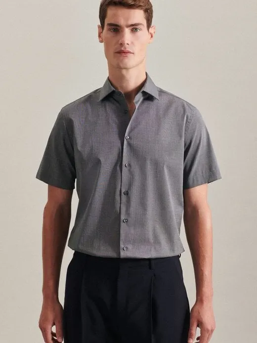 Herren Business Hemd - Shaped Kurzarm