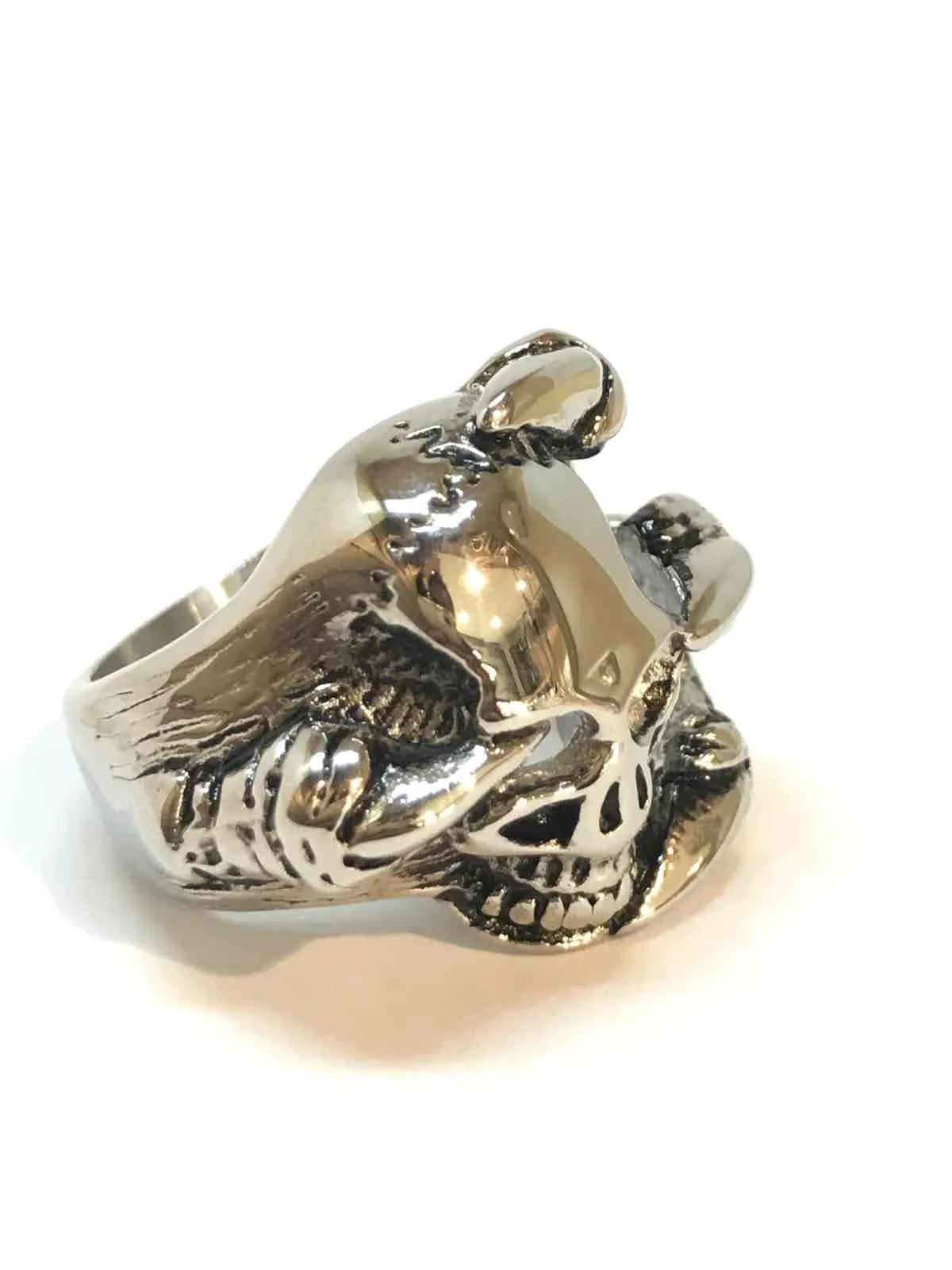 Skull with claw steel ring